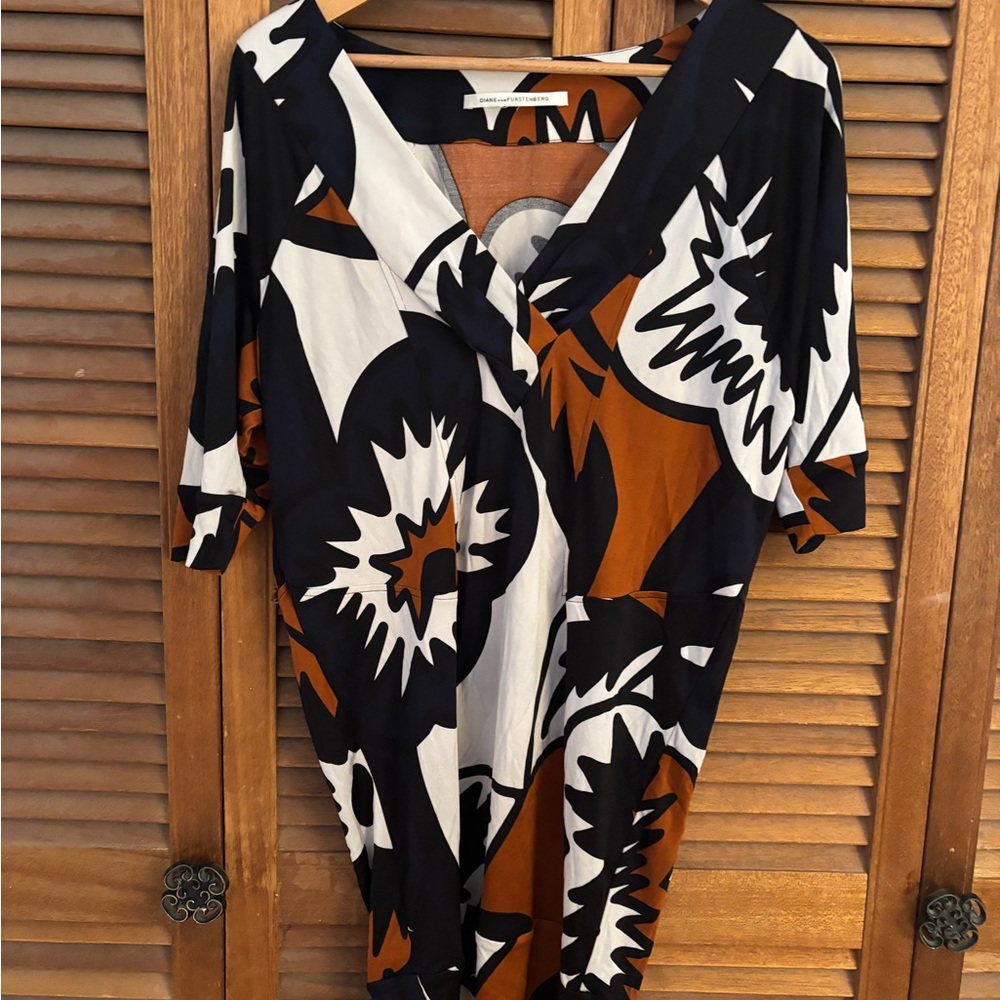 Diane von Furstenberg Black, White & Rust Abstract Print Dress
